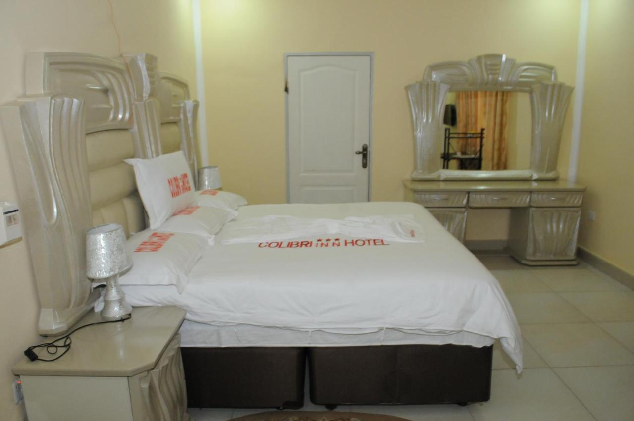 Colibri Inn Hotel Kolwezi エクステリア 写真